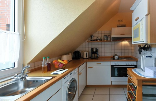 Wangerooge Apartment | Bright apartment near the beach for up to five people!