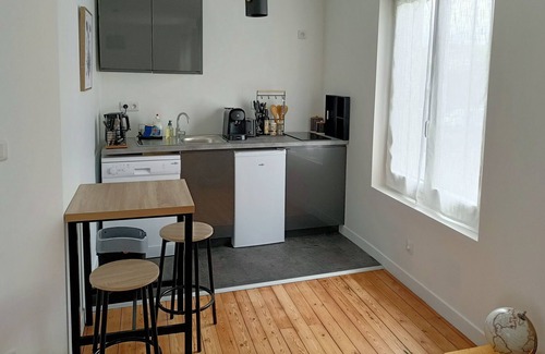 Pontlieue - Rocade Apartment | Bright apartment near center and circuit