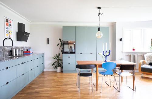Teigar Apartment | Bright apartment near city center