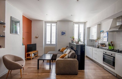 Lodi Apartment | Bright apartment near Notre-Dame du Mont