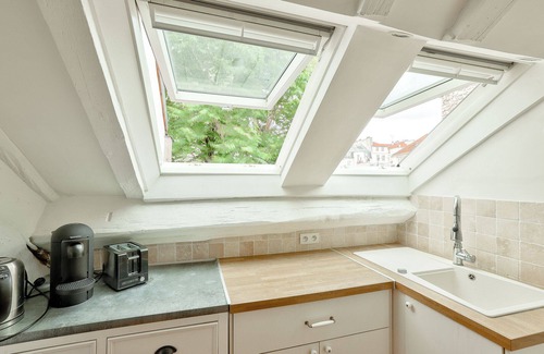 Quartier Sainte-Marguerite Apartment | Bright apartment near Place de la Nation