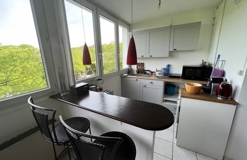 Pere Lachaise Apartment | Bright apartment Père Lachaise