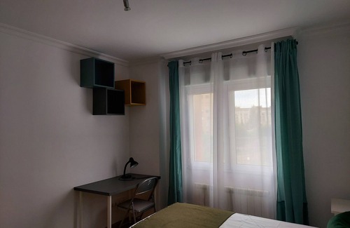 Gijon Apartment | Bright apartment, very well equipped! Walking distance to Beach & Town Centre.