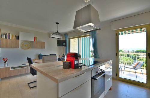 Frejus Apartment | Bright apartment with nice view