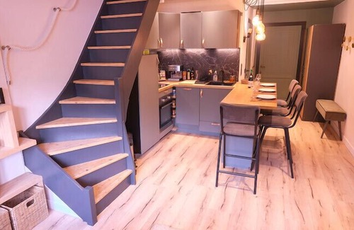 Les Houches Apartment | Bright apt facing the Mont Blanc chain