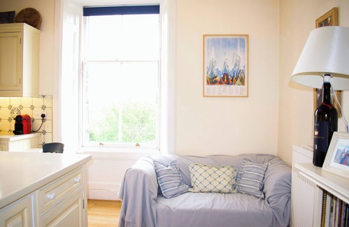 Ellemford Apartment | Bright & Beautiful 3-bed Home in Murrayfield, Edin