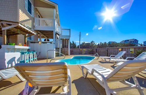 Rodanthe House | Bright, beautiful house near the sound & ocean with private pool & hot tub
