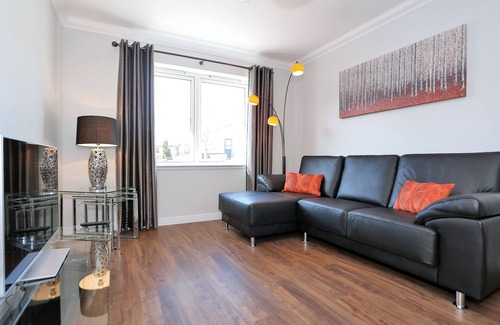 Inverurie Apartment | Bright Birchlee Home in Inverurie, Scotland