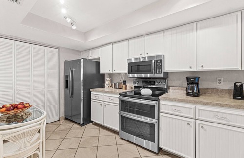 Indian Harbour Beach Condo | Bright, Breezy & Ocean Easy 2BR/2BA Beachfront Beauty Indian Harbour Beach