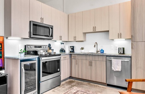 Fort Worth Apartment | Bright & Breezy Studio Close to TCU Campus