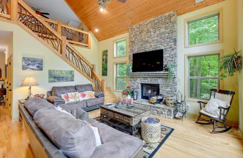 Bryson City House | Bright Bryson City Cabin with Fire Pit and Hot Tubs!