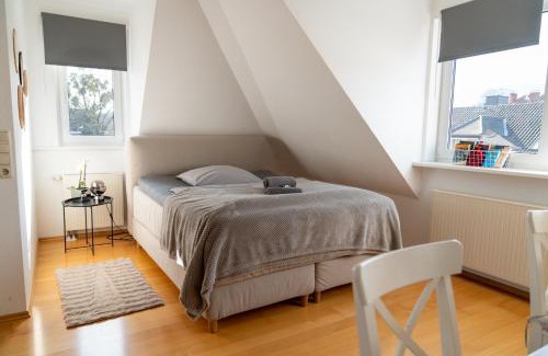 Bad Wilhelmshoehe Apartment | BRIGHT by Interior Apartments