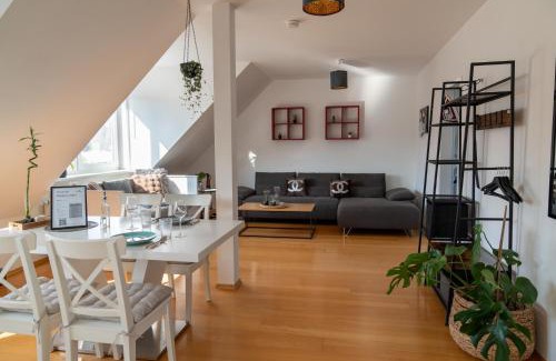 Bad Wilhelmshoehe Apartment | BRIGHT by Interior Apartments