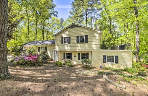 Cary House | Bright Cary Home with Deck Less Than 15 Mi to Raleigh!