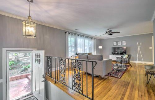Cary House | Bright Cary Home with Deck Less Than 15 Mi to Raleigh!