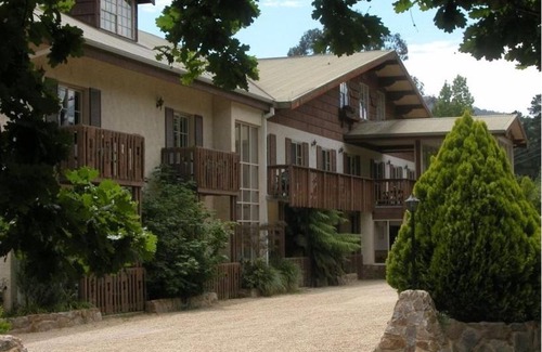 Bright Cabin | Bright Chalet