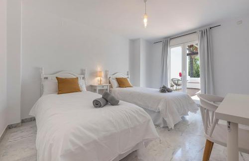 Marbella House | Bright Chalet with Swimming Pool and Close to Sea