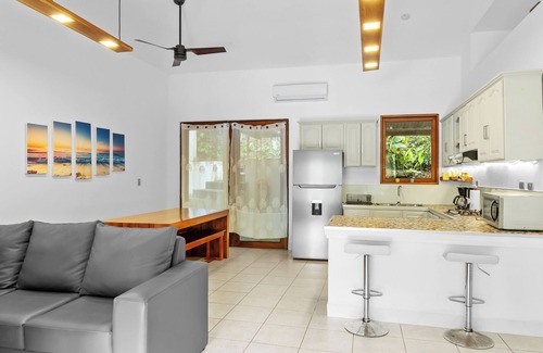 Manuel Antonio Villa | Bright, Charming, and Tranquil 3-bedroom villa in Manuel Antonio