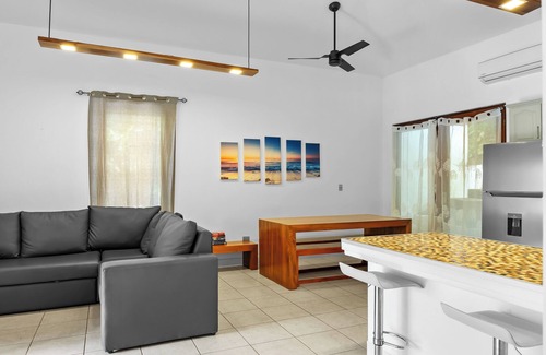 Manuel Antonio Villa | Bright, Charming, and Tranquil 3-bedroom villa in Manuel Antonio