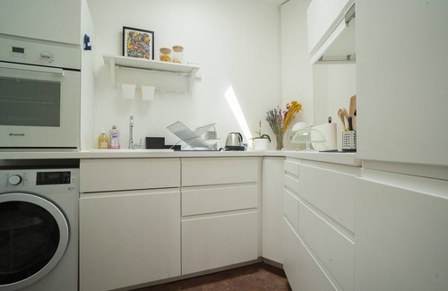 Jardin des plantes Apartment | Bright cocoon near the Jardin des Plantes