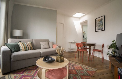 Jardin des plantes Apartment | Bright cocoon near the Jardin des Plantes
