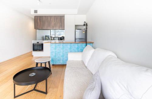 West Melbourne Apartment | Bright & Comfortable 1BR in West Melbourne