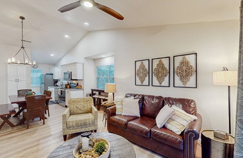 Indian Point Condo | Bright condo w/large deck, pool, great views & close to SDC