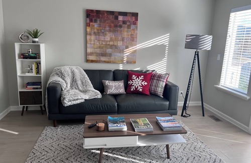Kellogg Condo | Bright Condo With Views & Easy Access to CDA River. Minutes From Gondola!
