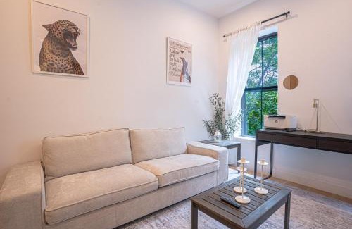 Ocean Hill Apartment | Bright & Cozy 3Bd Brooklyn Getaway