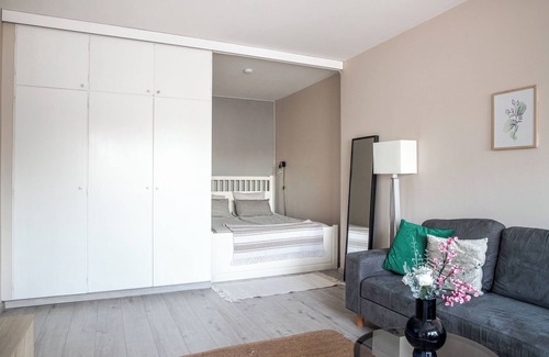 Lahti Hotel | Bright & Cozy, Renovated Studio in the Center