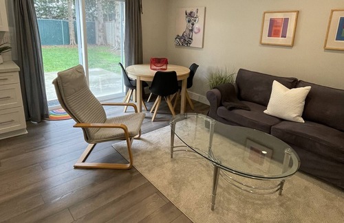 Delta Condo | Bright, Cozy suite in quiet neighborhood close to amenities (Pet Friendly!)