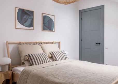 Avoti Apartment | Bright Designer Mansard in city centre
