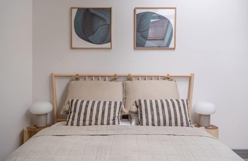 Avoti Apartment | Bright Designer Mansard in city centre
