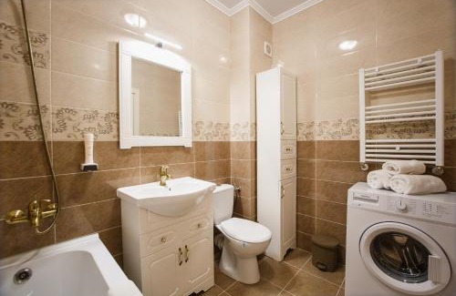 Oradea Apartment | Bright & Elegant Central Apartment