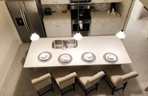 Loughman House | Bright Elegant Home @ Solterra!