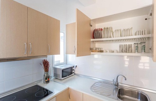 Las Palmas de Gran Canaria Apartment | Bright with terrace next to the beach