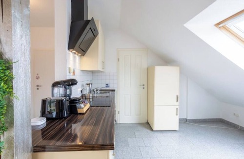 Reppenstedt Apartment | Bright feel-good apartment - quiet and close to the city center
