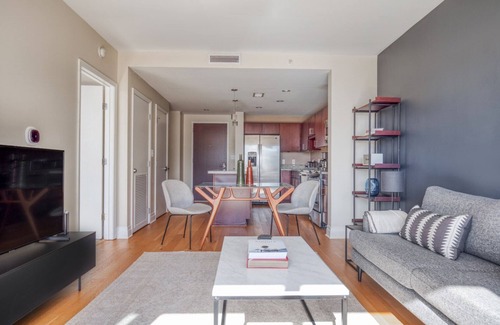 Foggy Bottom Apartment | Bright Foggy Bottom 1BR w/Gym, Pool, nr. World Bank, by Blueground