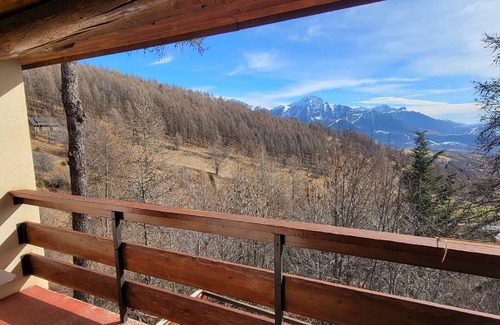 Saint-Michel-de-Chaillol Apartment | Bright apartment 6 pers, pets allowed, south balcony, ski-in/ski-out
