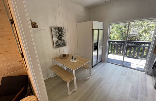 Mango Groves Condo | Bright & Fun 2BR w/HugeYard&WiFi Near Beach & WPB