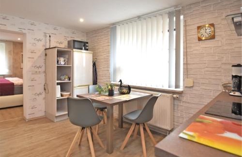 Ernstroda Apartment | Bright Garden Apartment Retreat