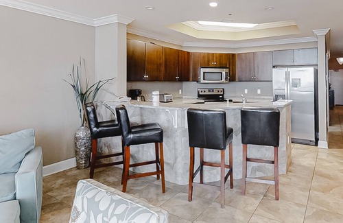 Orange Beach Condo | Bright Gulf-front condo with balcony & shared pools/lazy river/hot tubs/tennis