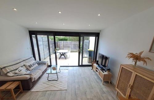 Camiers House | Bright house with terrace and garden