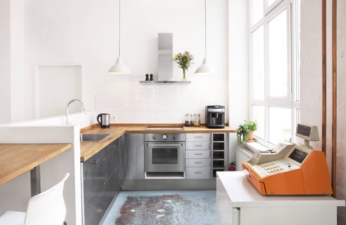 Neukoelln Apartment | Bright Industrial Loft in Kreuzkölln