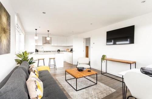 Elephant and Castle Apartment | Bright London Bridge Apartment