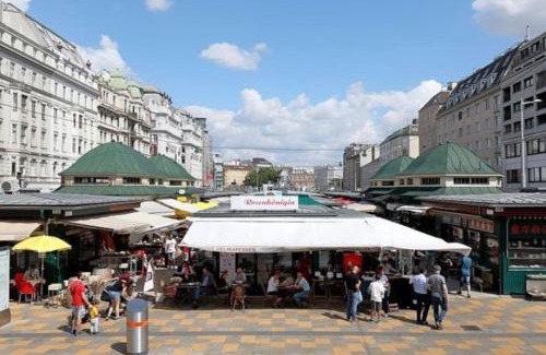 Wieden Apartment | Bright, lovely and quiet apartment at the heart of Vienna, Nachmarkt, City center