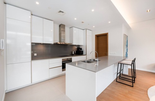 Al Wasl Apartment | Bright & Modern 1BR in City Walk