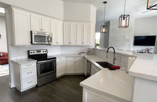 Gainey Ranch House | Bright & Modern Townhome at Gainey Ranch