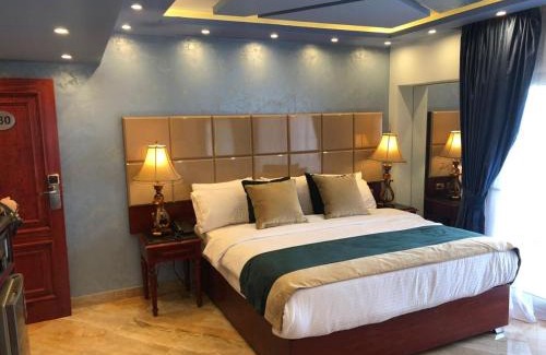 Al Manial Hotel | Bright Moon View Hotel