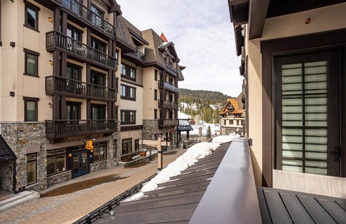 Tamarack Resort Condo | Bright Mountain Village 1 Bedroom Condo - Incredible Condo in The Village|Convenient location|Pet Friendly|